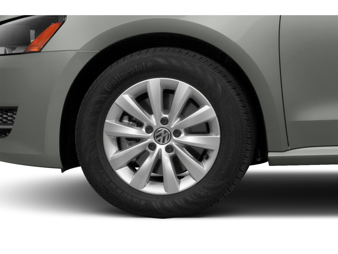 2015 Volkswagen Passat 1.8T Wolfsburg Ed