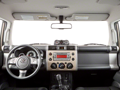 2010 Toyota FJ Cruiser 4WD 4dr Auto (Natl)