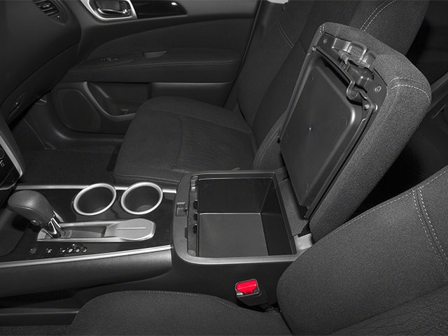 2013 Nissan Pathfinder SV