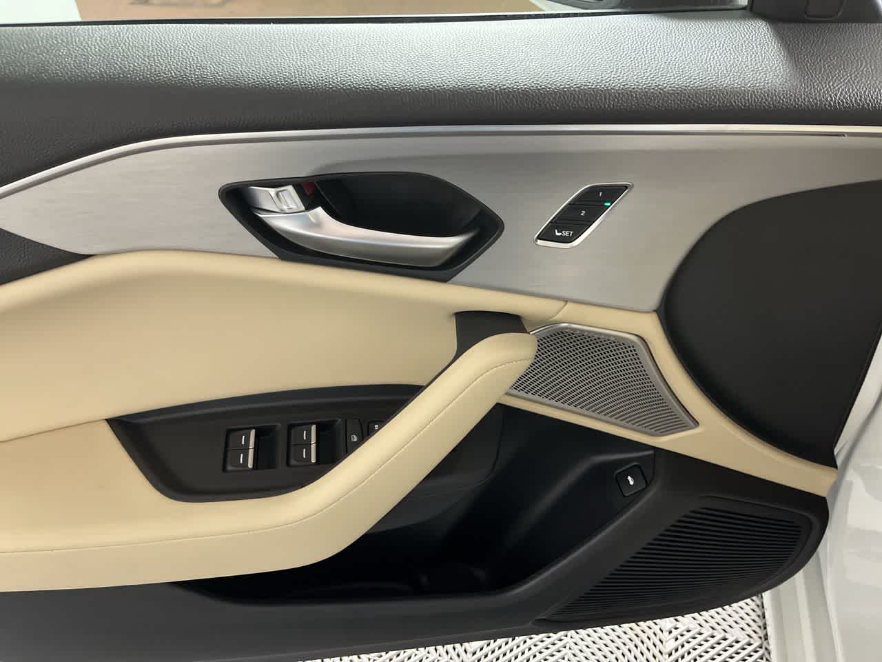 2025 Acura TLX w/Technology Package