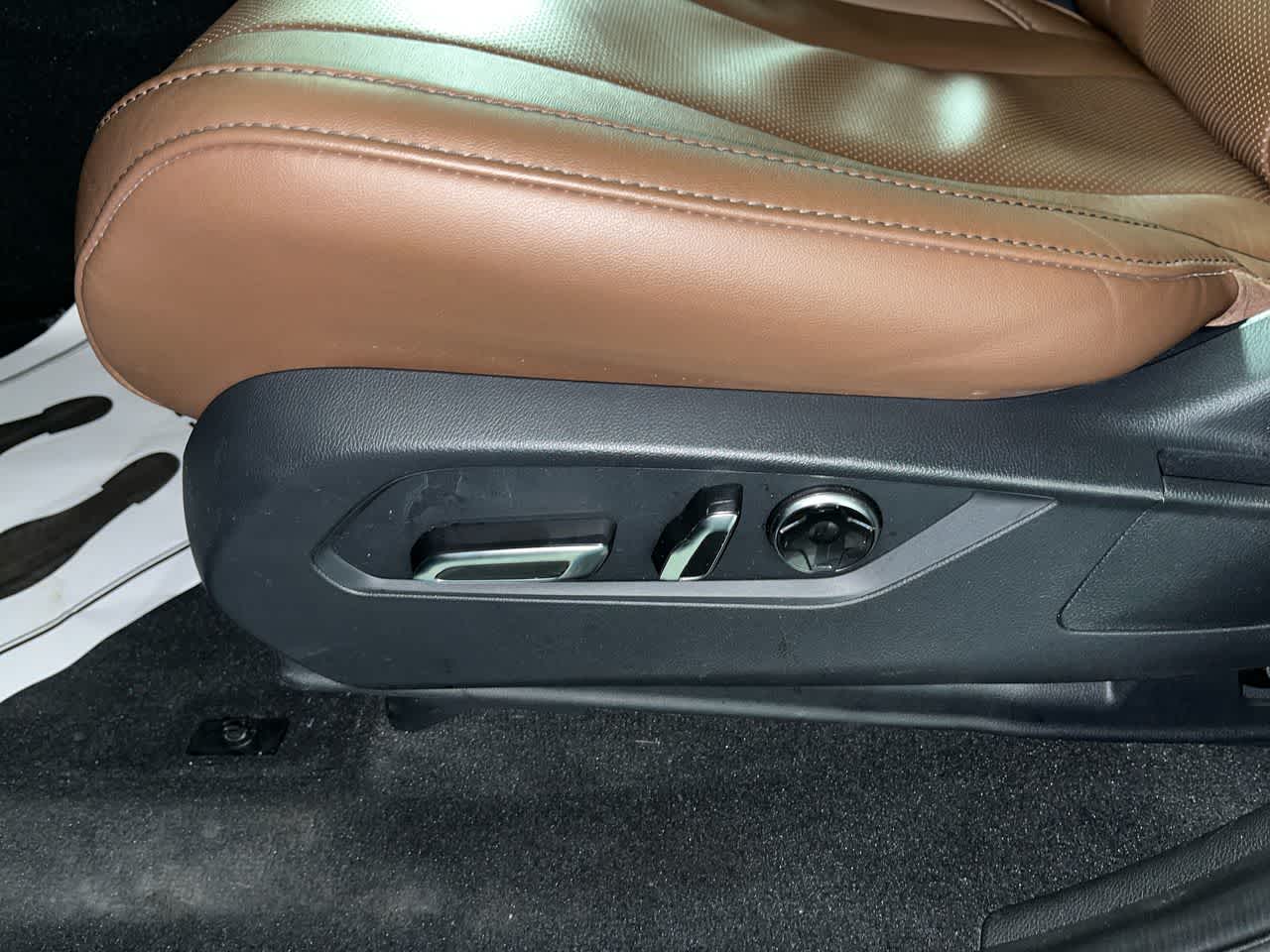 2023 Acura MDX w/Technology Package