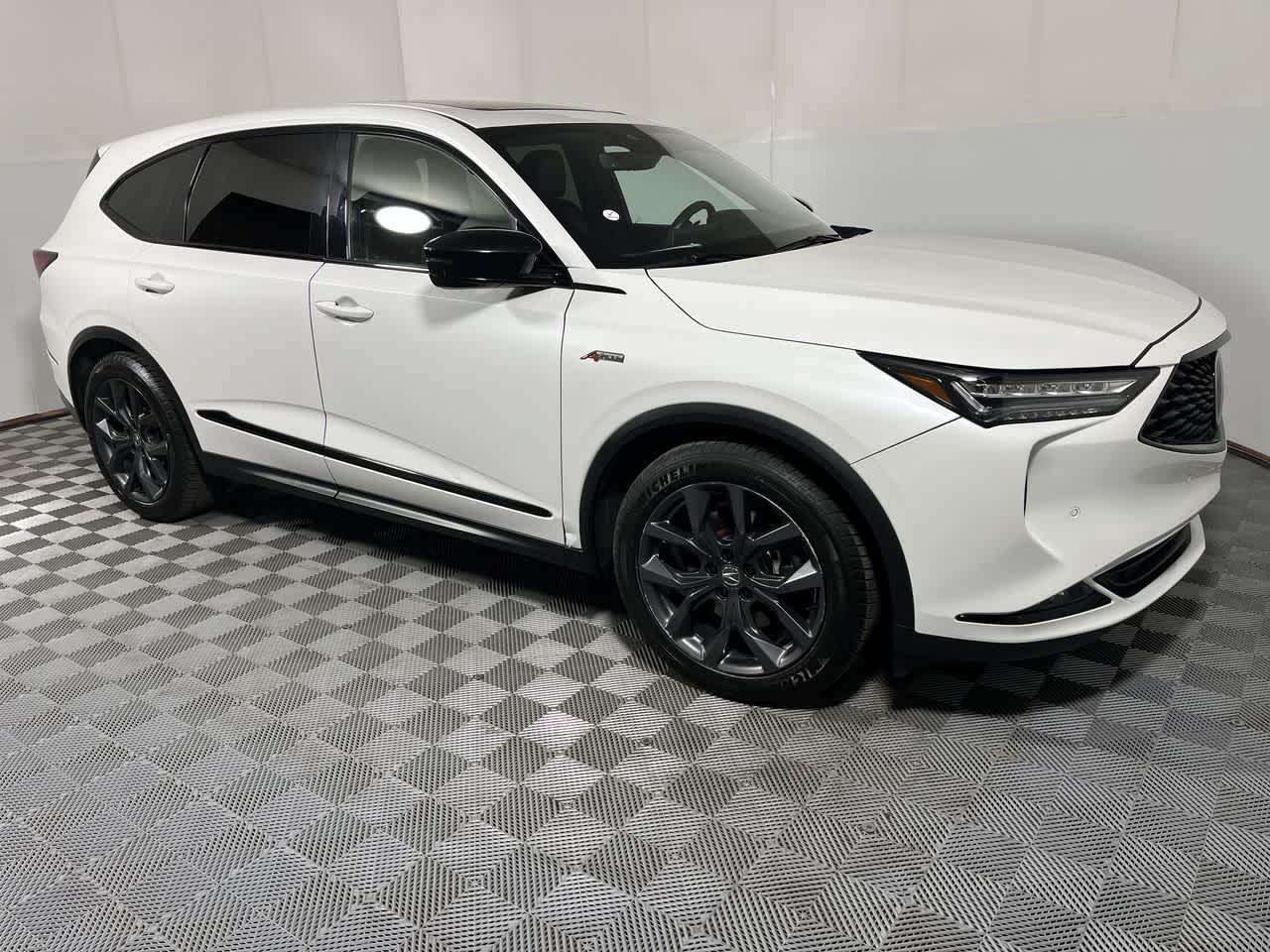 2022 Acura MDX w/A-Spec Package
