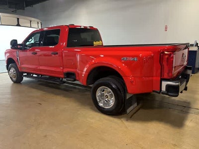 2025 Ford Super Duty F-350 DRW XLT