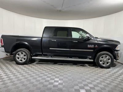 2016 RAM 3500 Laramie