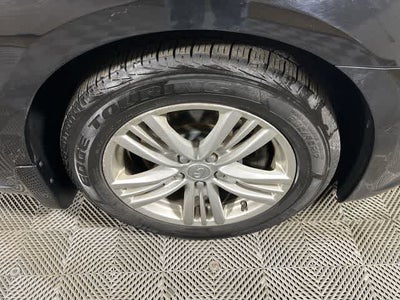 2015 INFINITI Q40 4dr Sdn AWD