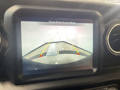 2022 Jeep Wrangler Unlimited Sahara Altitude