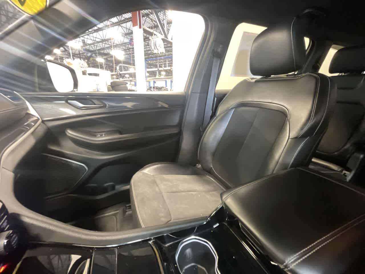 2022 Jeep Grand Cherokee L Altitude