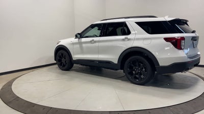 2024 Ford Explorer ST-Line