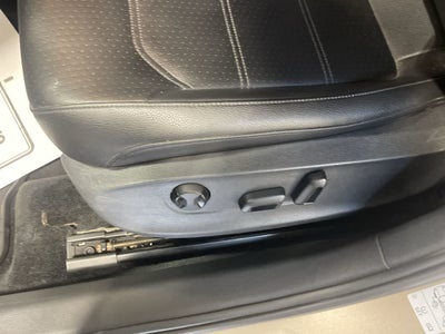 2016 Volkswagen Passat 1.8T SE