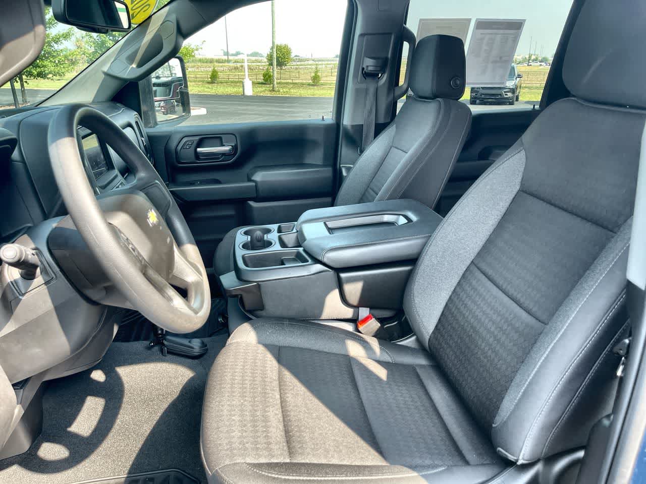 2024 Chevrolet Silverado 2500HD Custom