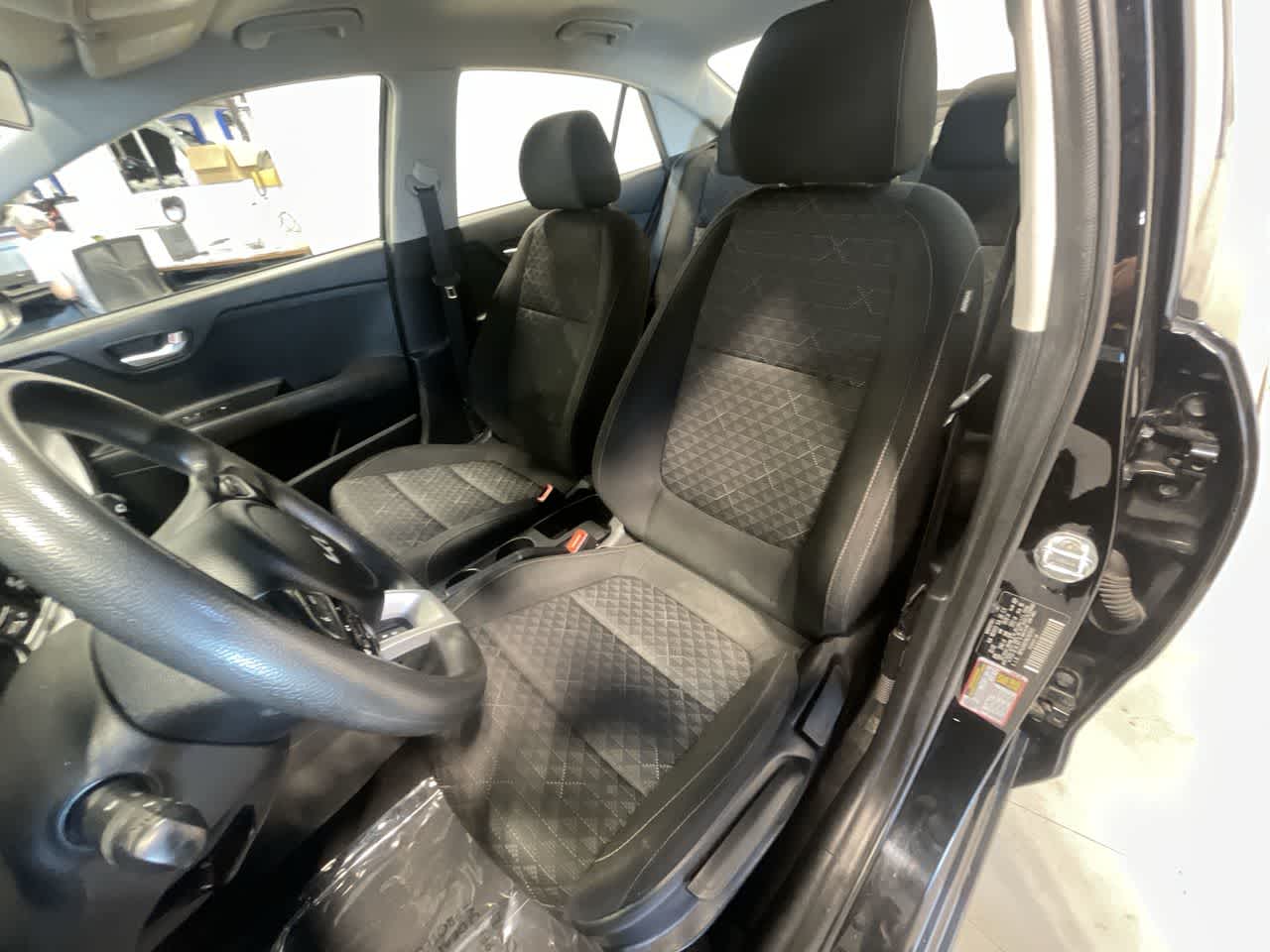 2022 Kia Rio LX