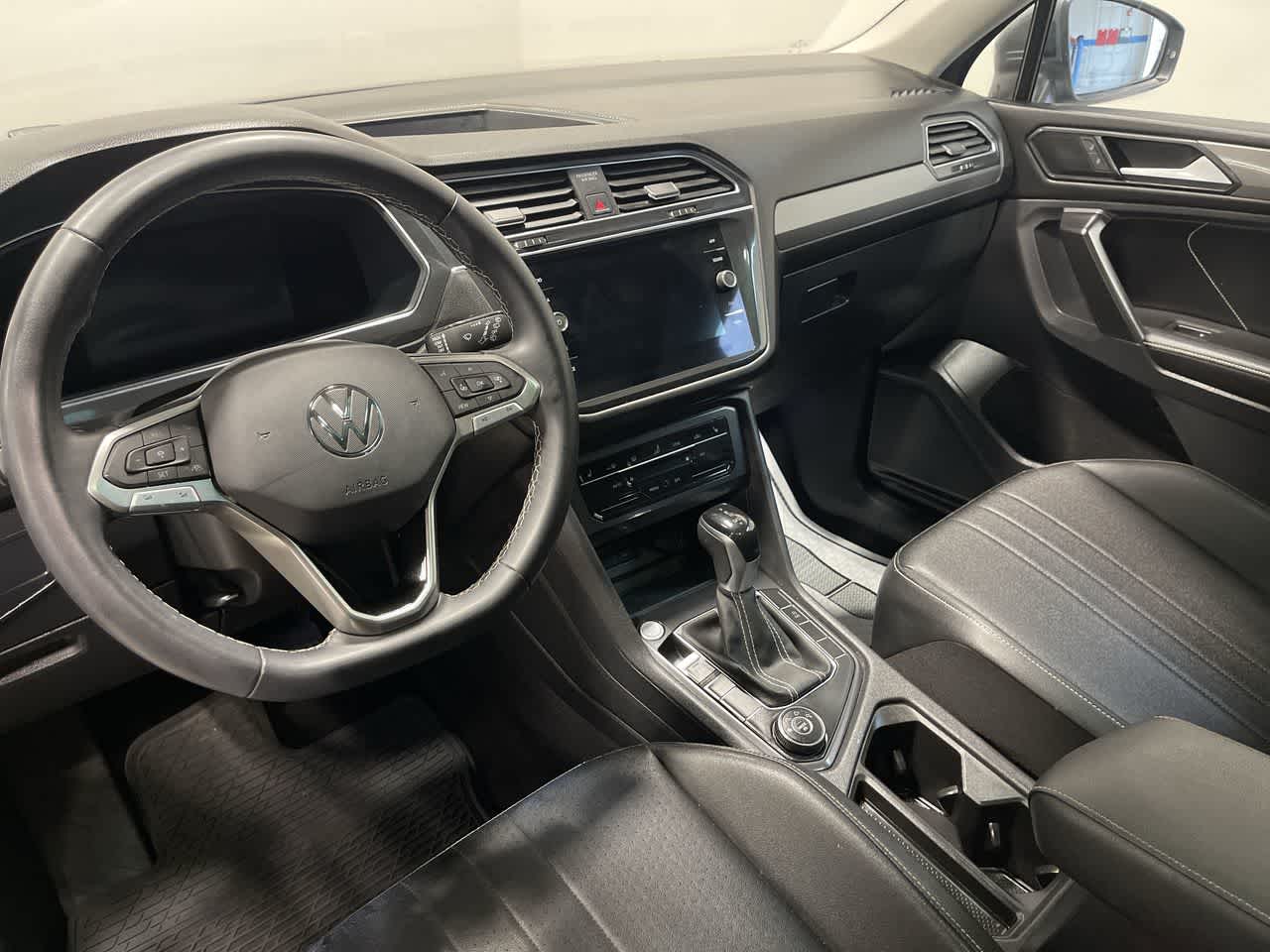 2023 Volkswagen Tiguan SE