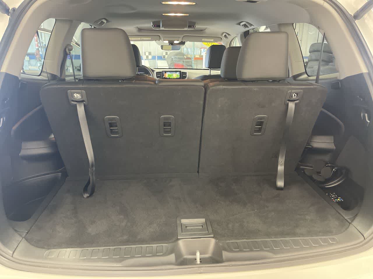 2022 Honda Pilot Touring 7-Passenger