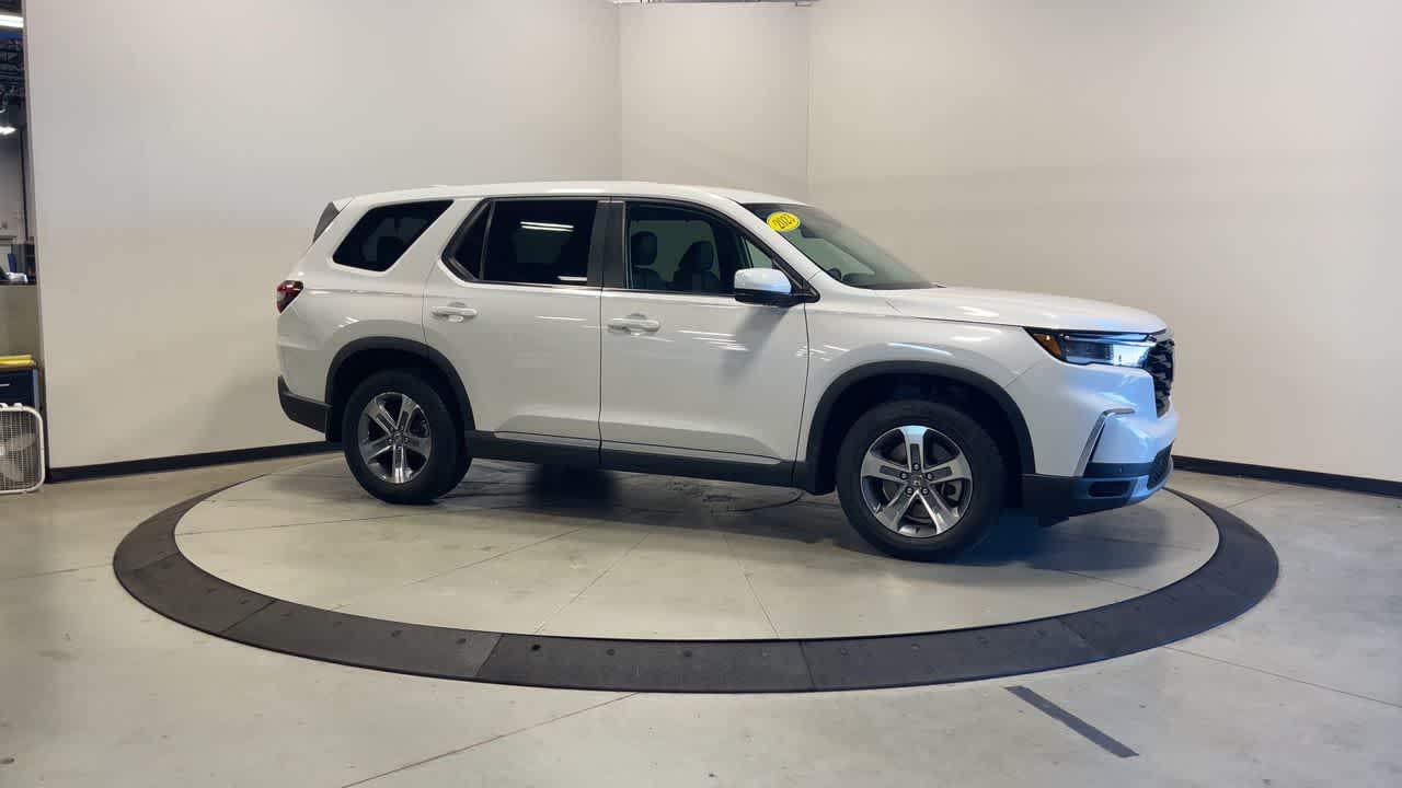 2023 Honda Pilot EX-L 8 Passenger