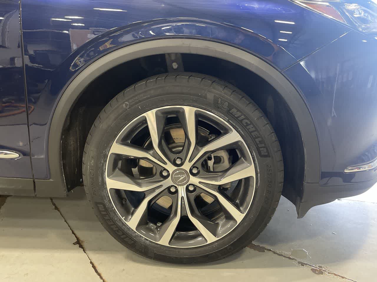 2023 Acura MDX w/Technology Package