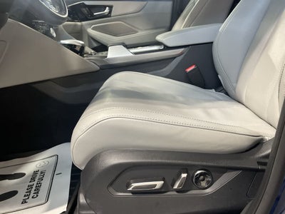 2023 Acura MDX w/Technology Package