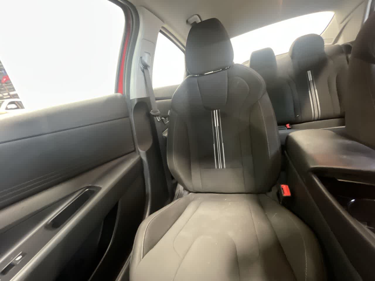 2021 Hyundai Elantra Hybrid Blue