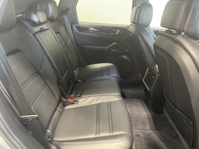 2023 Porsche Cayenne AWD