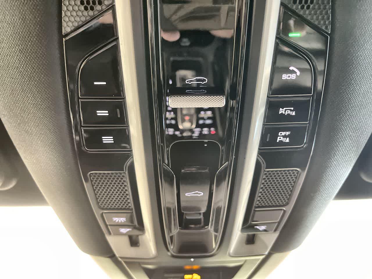 2023 Porsche Cayenne AWD