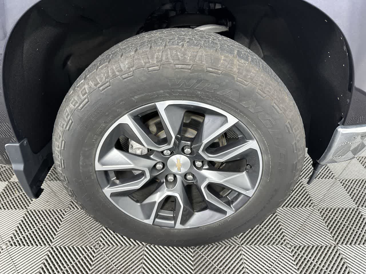 2024 Chevrolet Silverado 1500 LT (2FL)