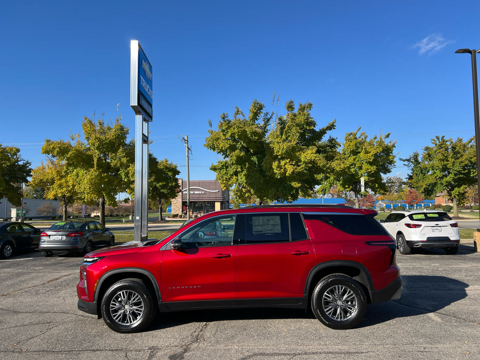 2026 Chevrolet Traverse LT
