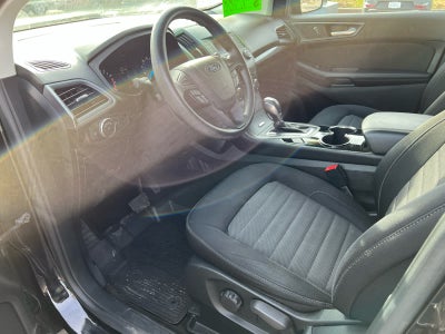 2018 Ford Edge SE
