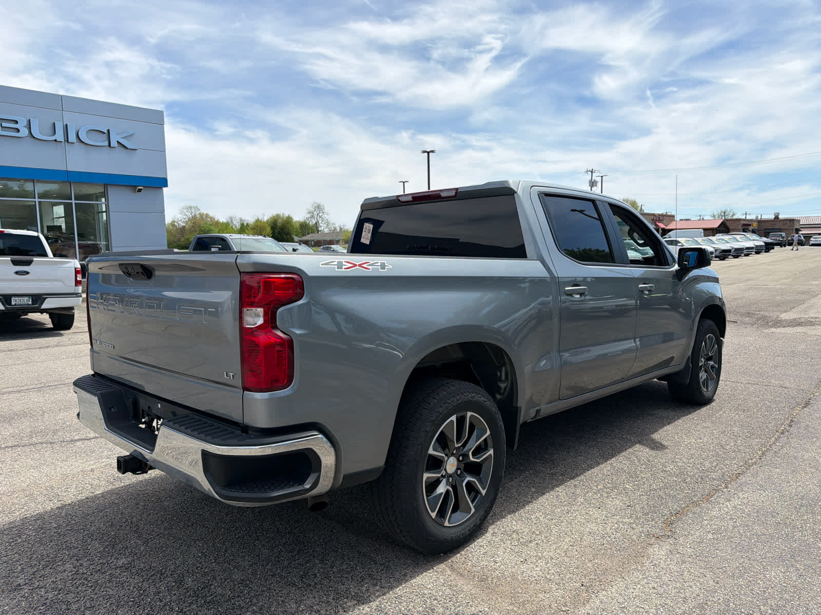 2023 Chevrolet Silverado 1500 LT (2FL)
