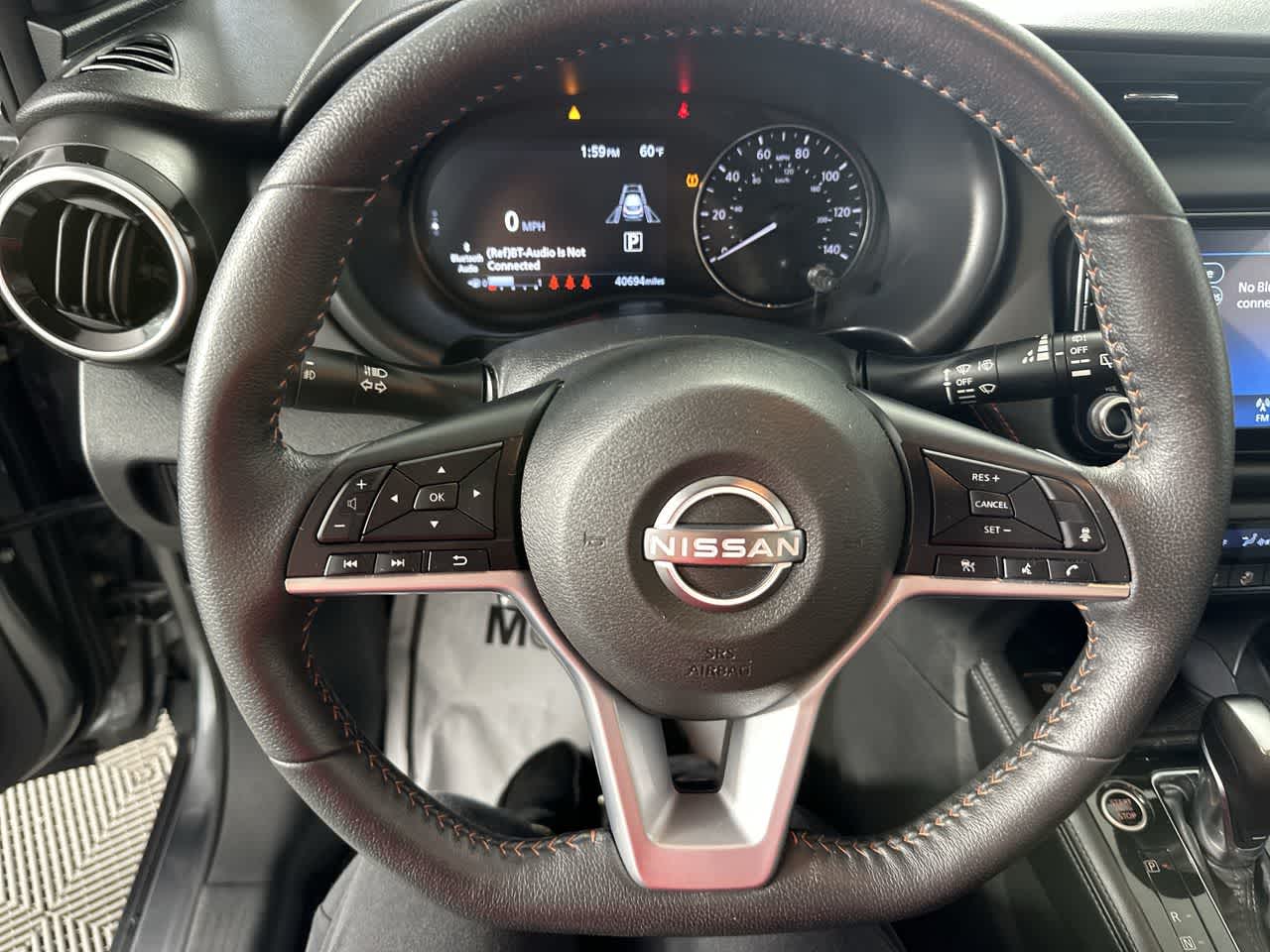 2023 Nissan Kicks SR