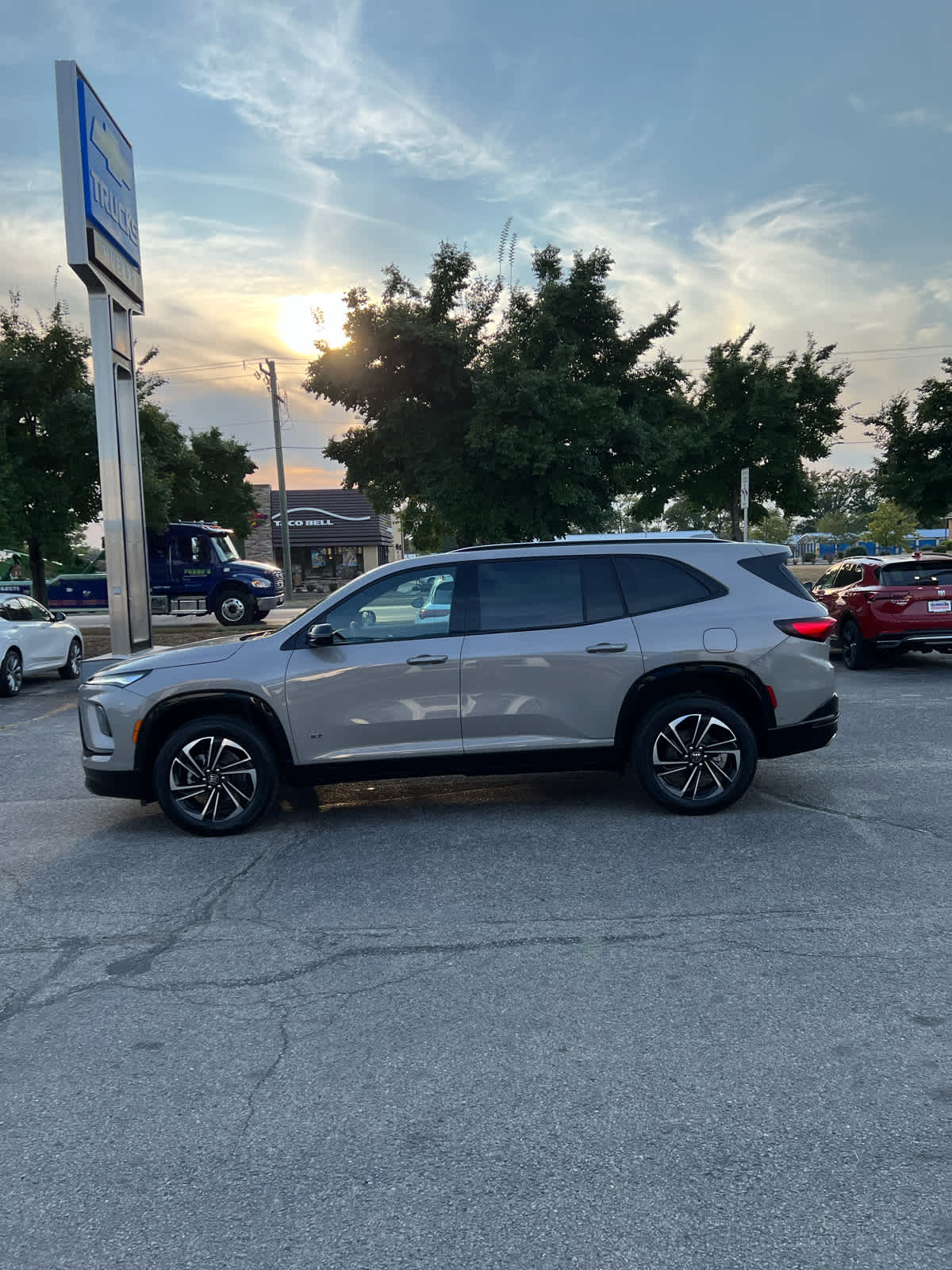 2026 Buick Enclave Sport Touring