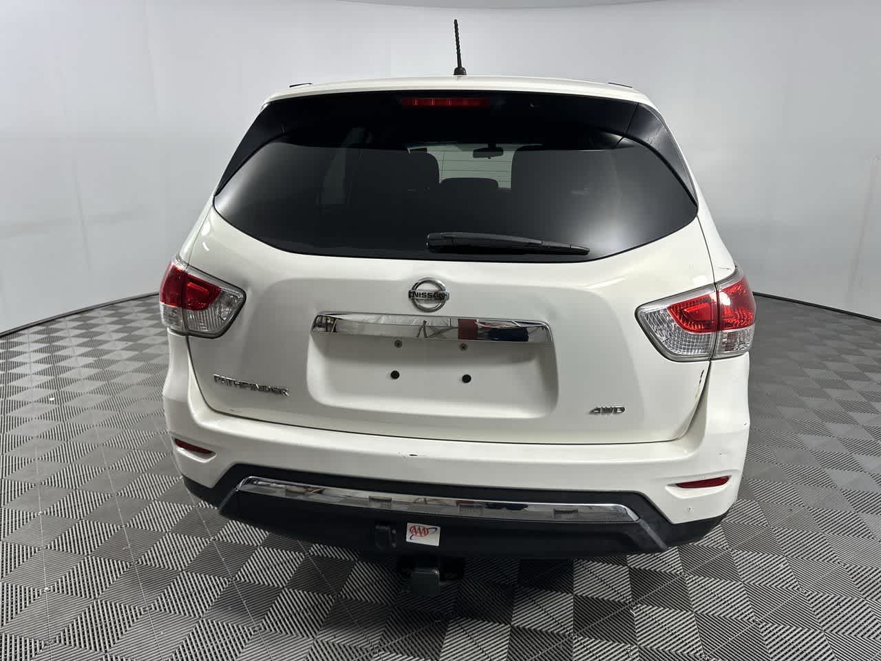 2013 Nissan Pathfinder S