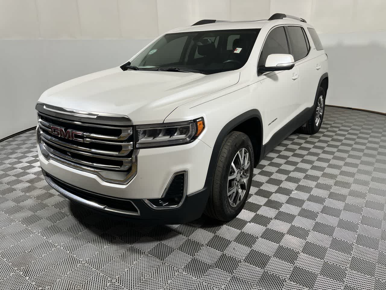 2020 GMC Acadia SLT