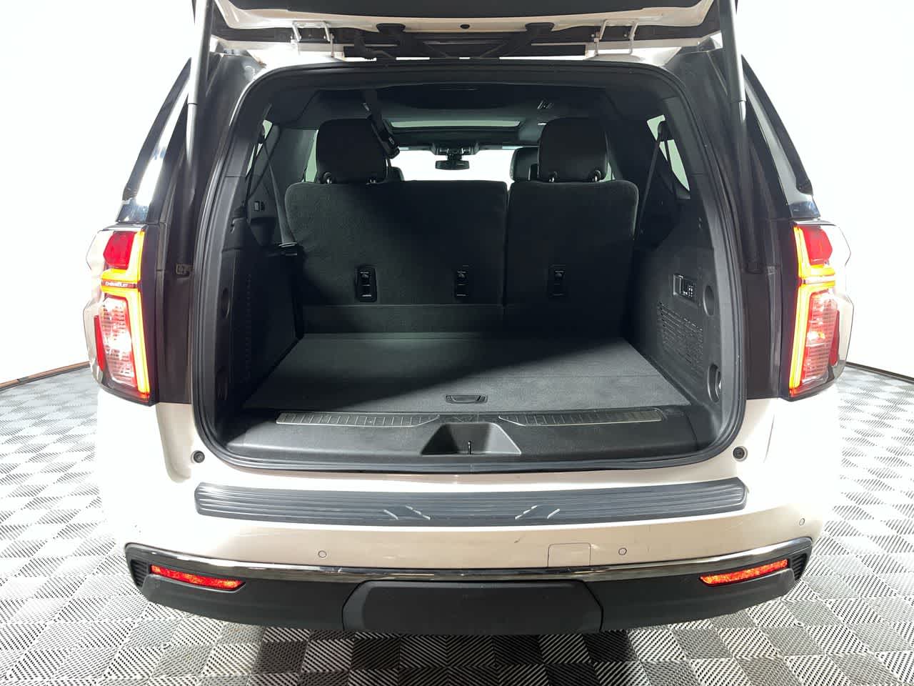 2022 Chevrolet Suburban Z71