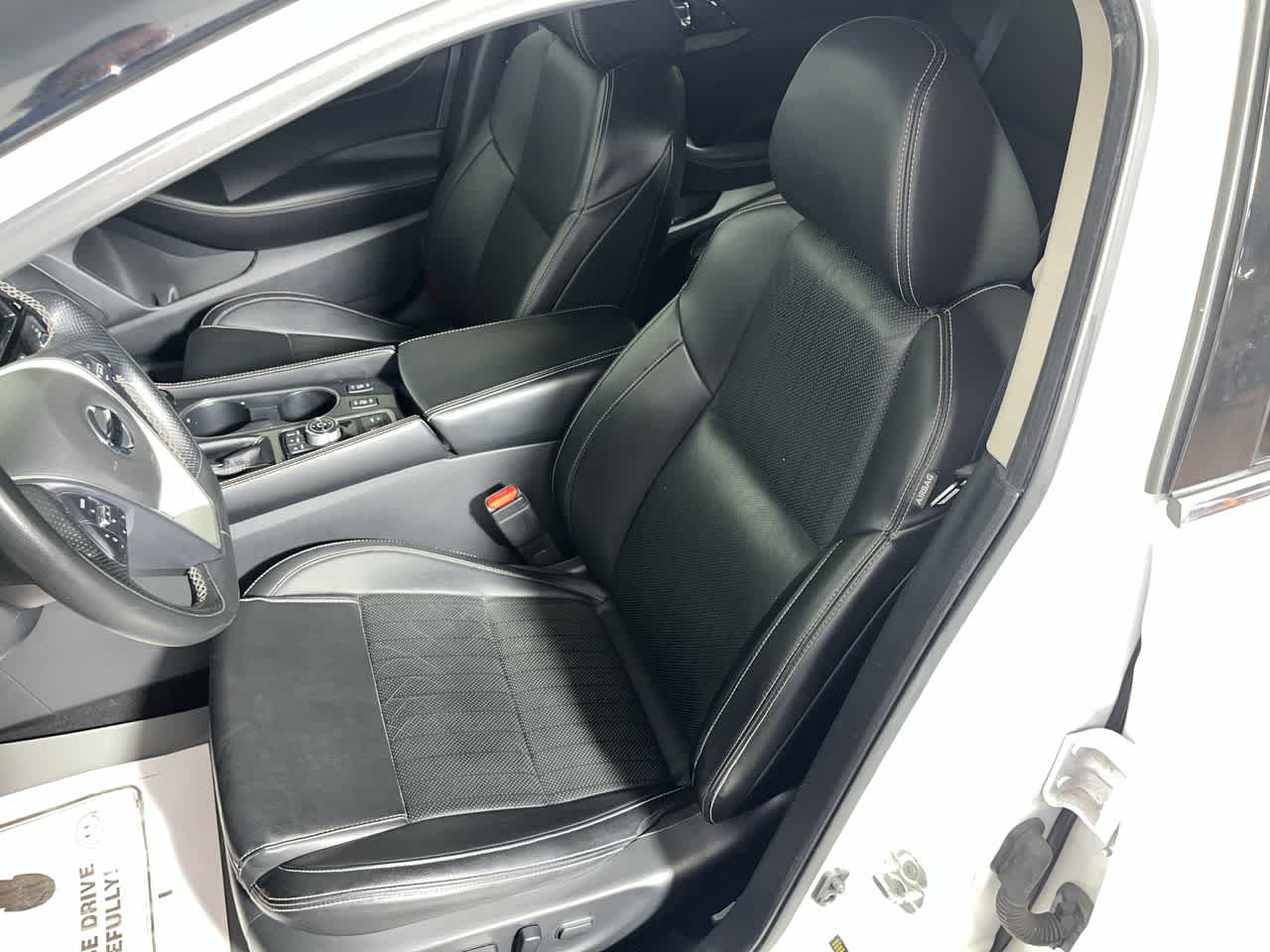 2022 Nissan Maxima SV
