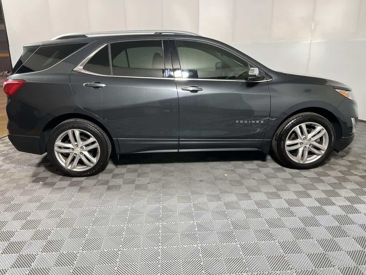 2020 Chevrolet Equinox Premier