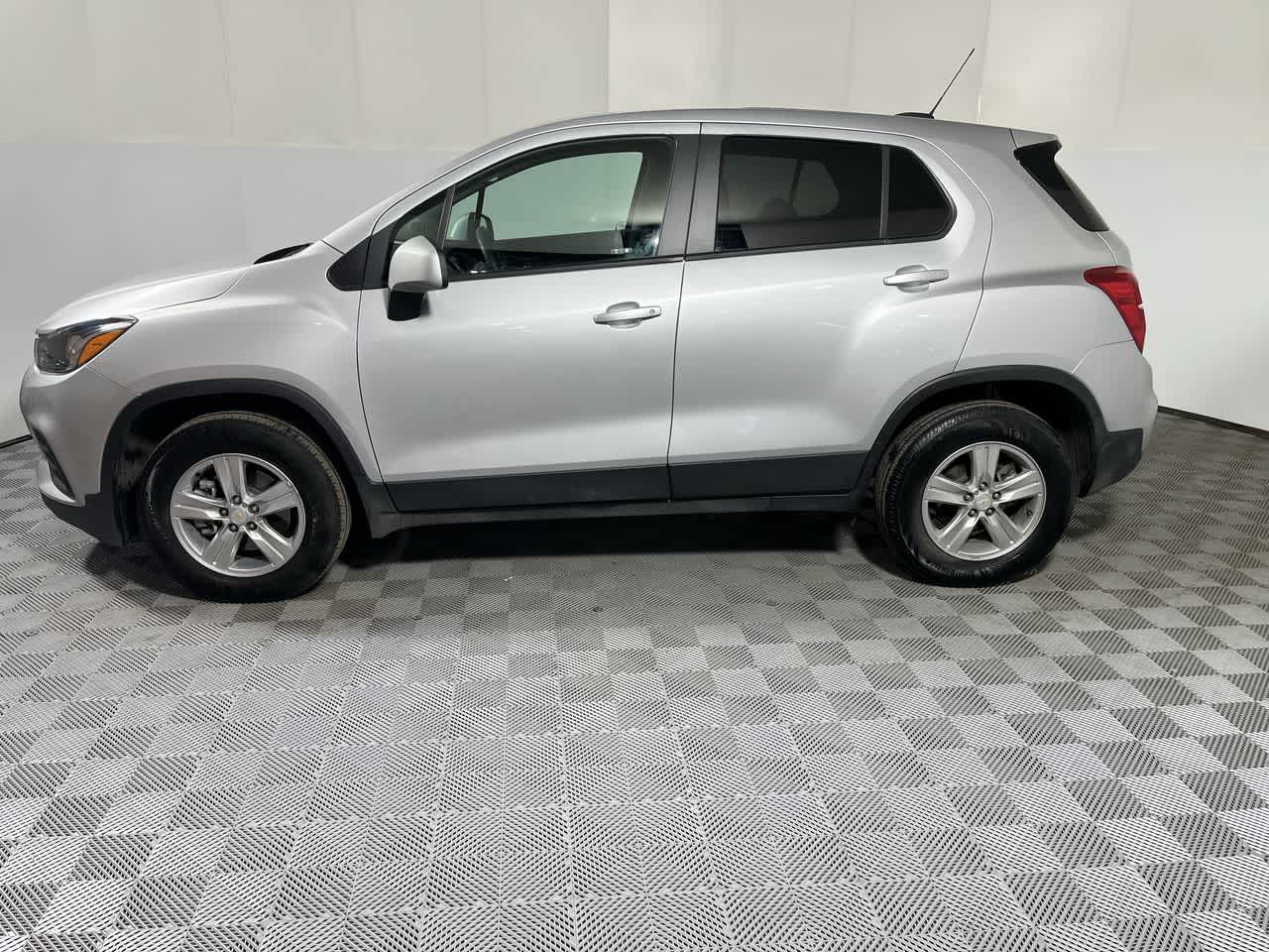 2022 Chevrolet Trax LS