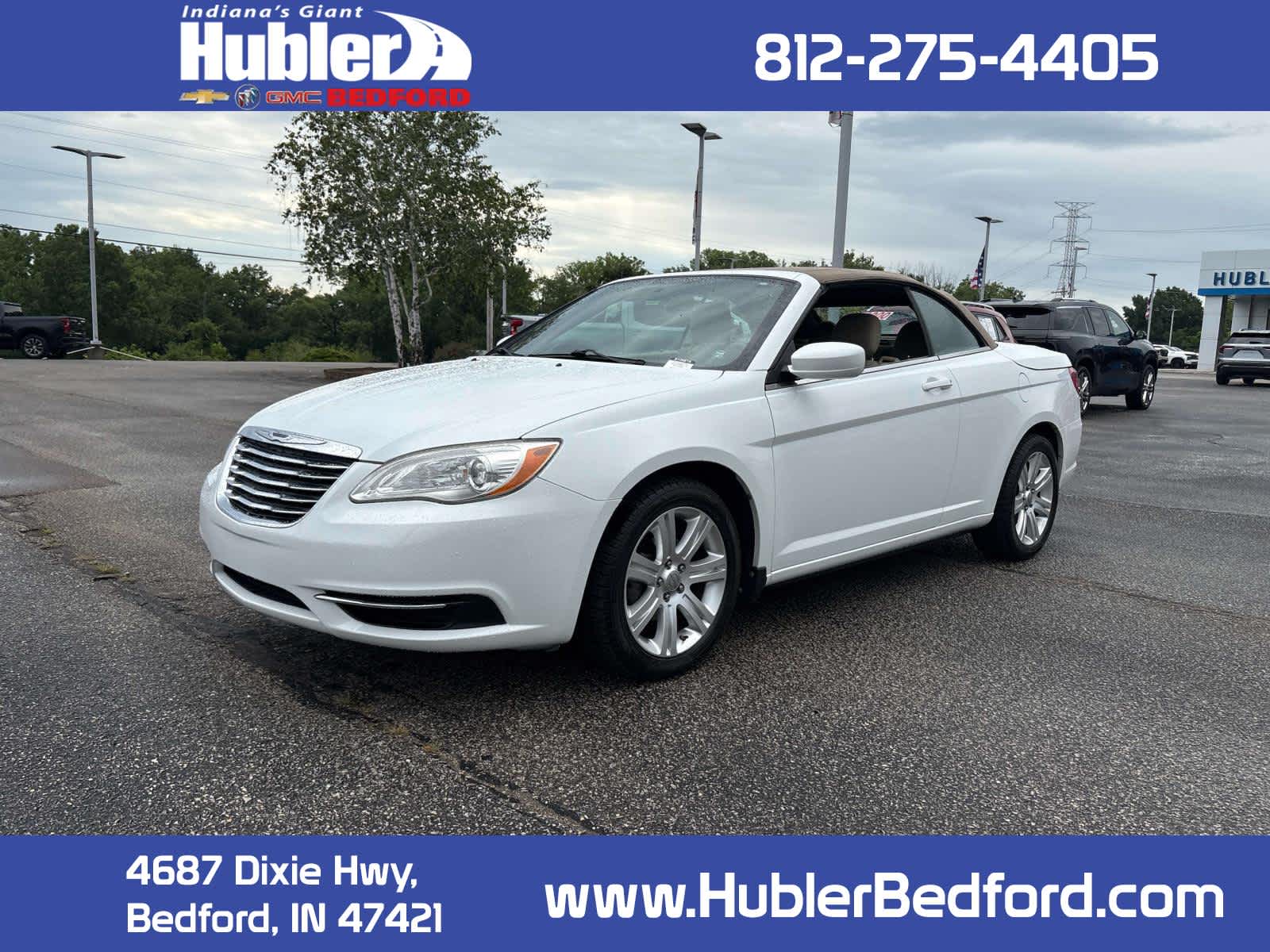 2012 Chrysler 200 Touring Convertible's photo