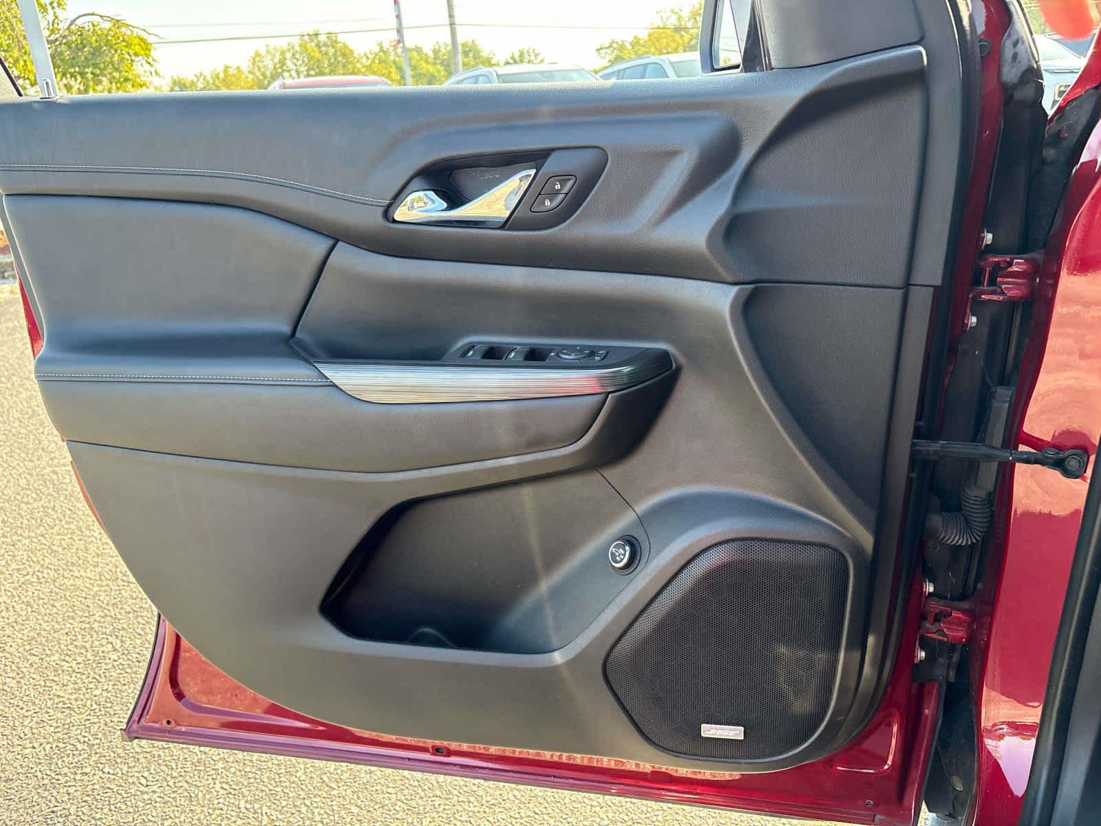 2020 GMC Acadia SLT