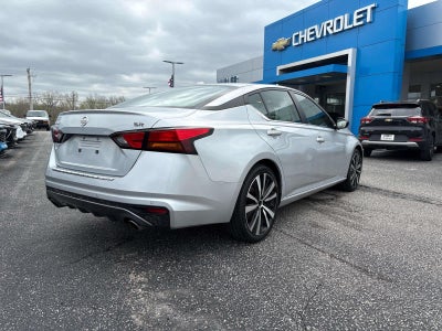 2022 Nissan Altima 2.5 SR