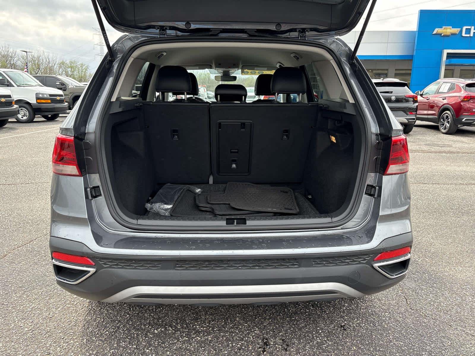 2023 Volkswagen Taos SE