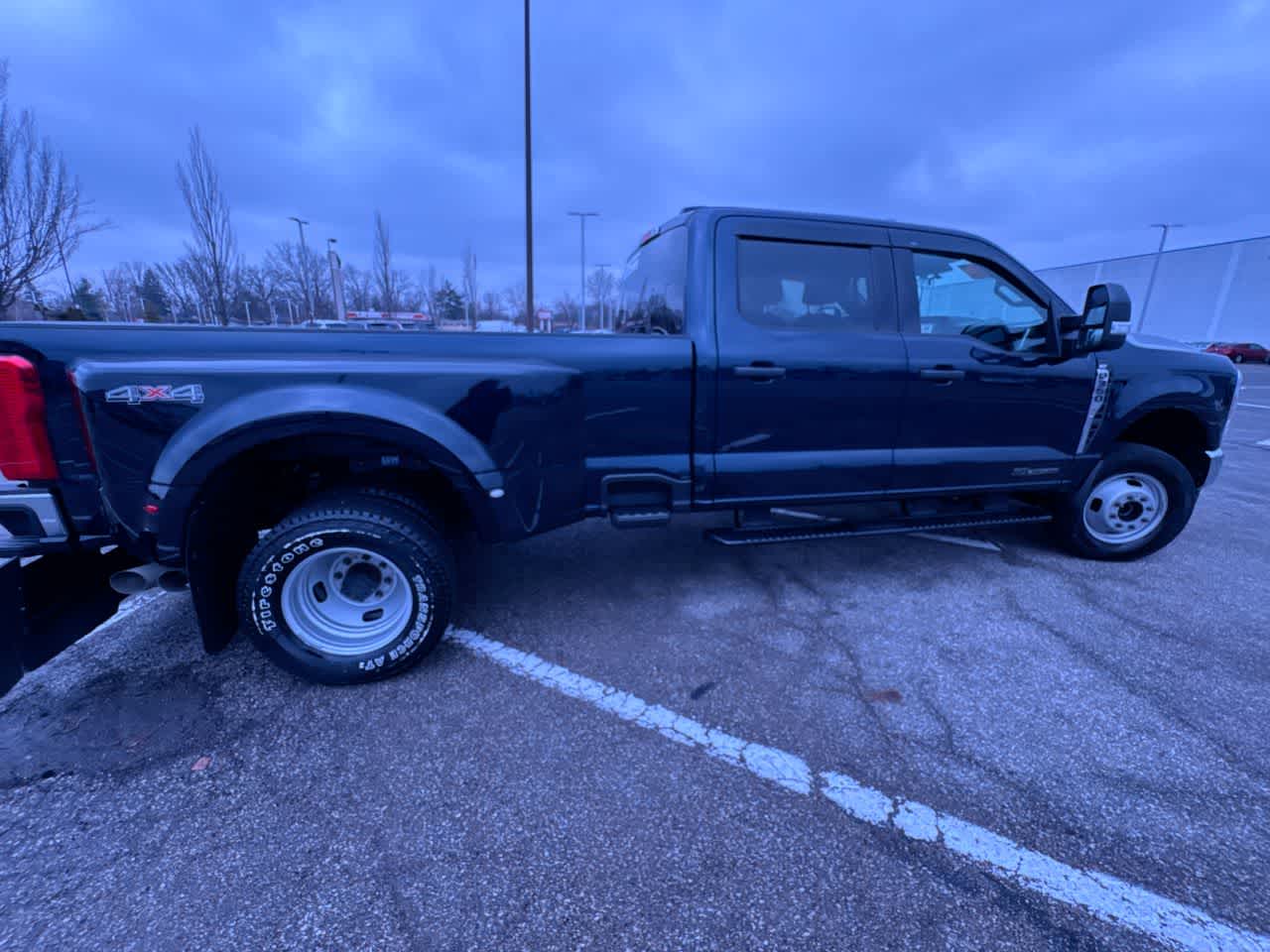 2024 Ford Super Duty F-350 DRW XL