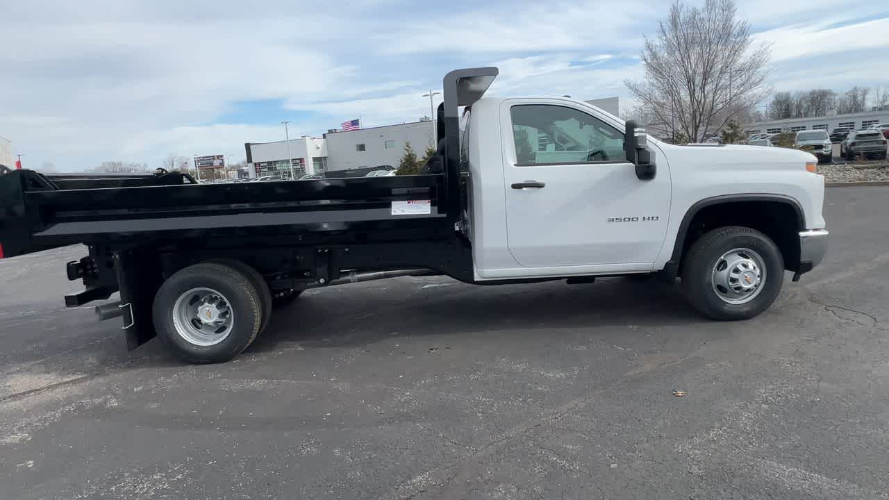 2025 Chevrolet Silverado 3500 HD Chassis Cab Work Truck