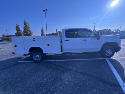 2025 Chevrolet Silverado 3500 HD Chassis Cab Work Truck