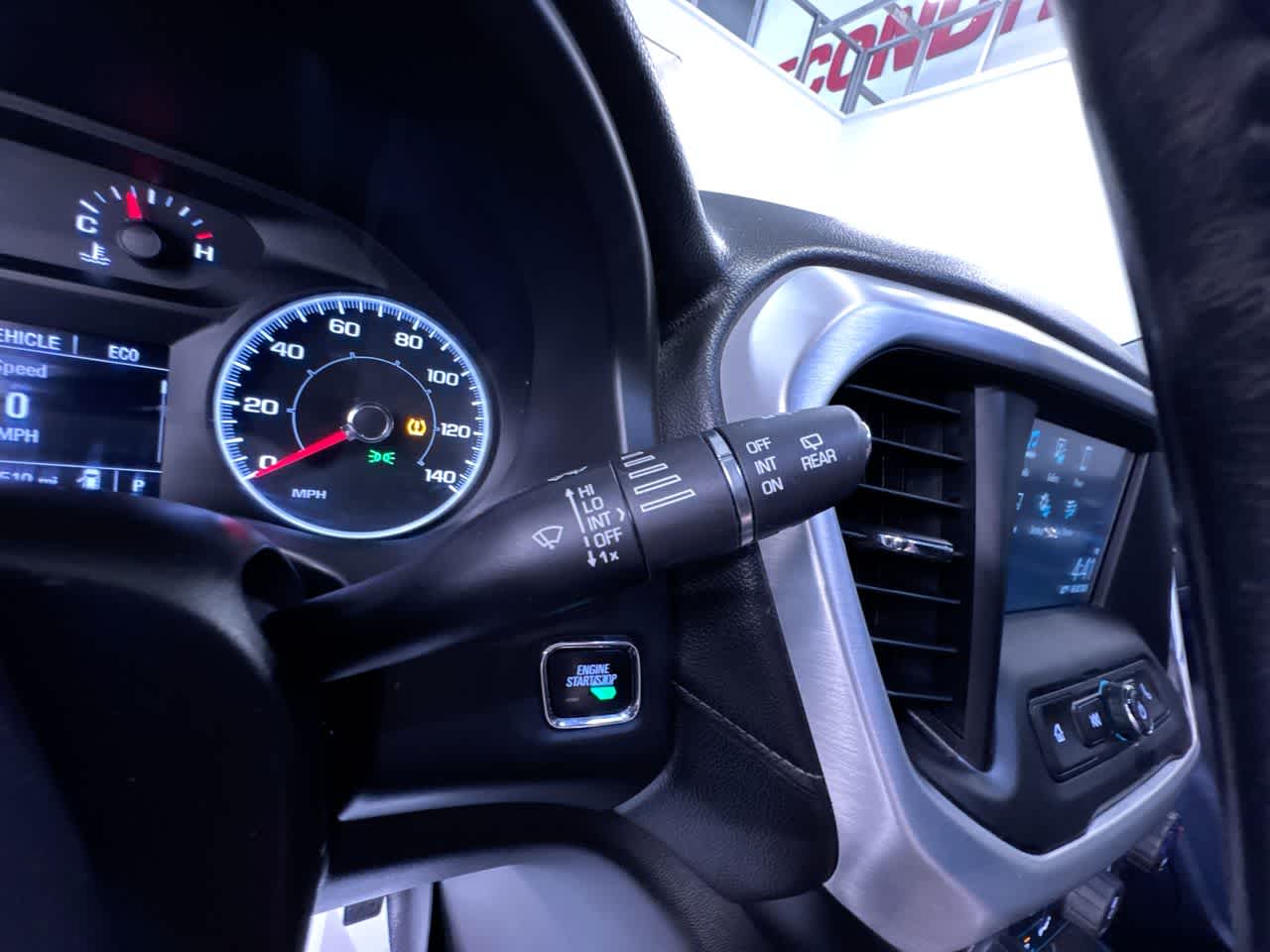 2018 GMC Acadia SLE