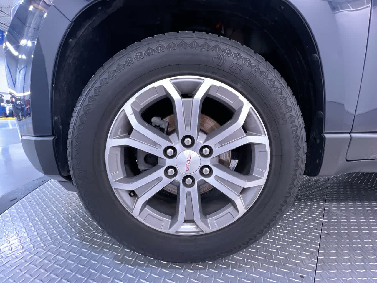 2016 GMC Acadia SLT