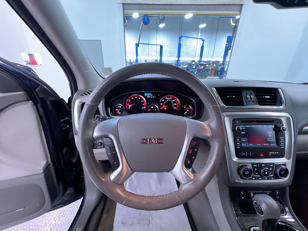 2016 GMC Acadia SLT