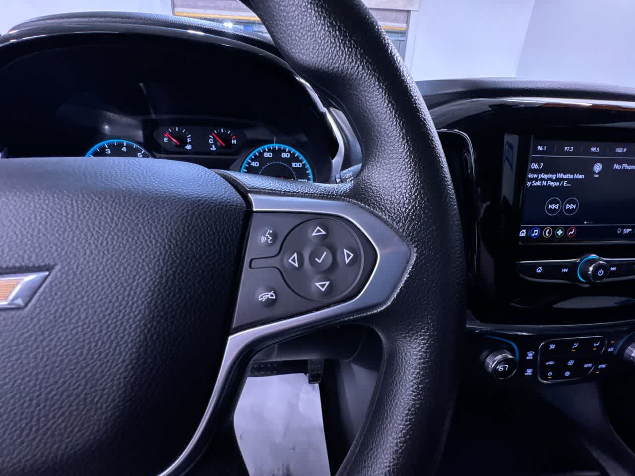 2021 Chevrolet Traverse LS