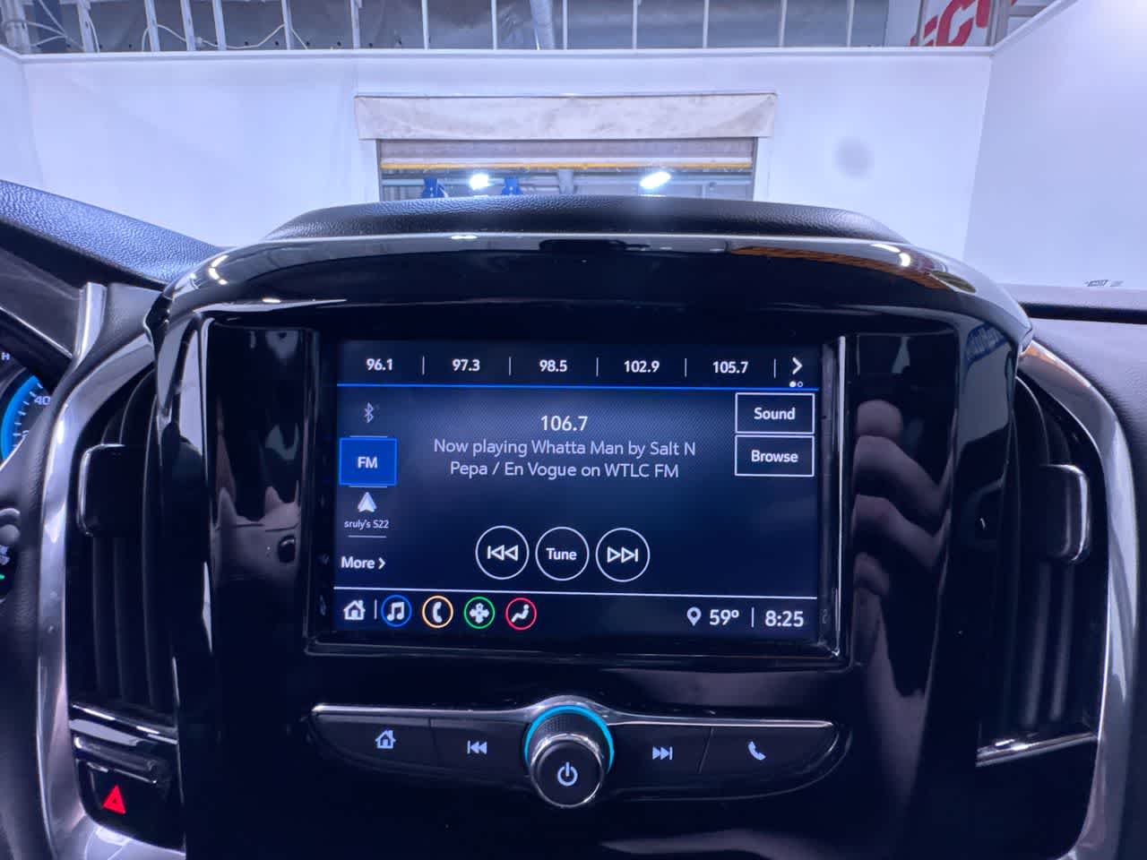 2021 Chevrolet Traverse LS