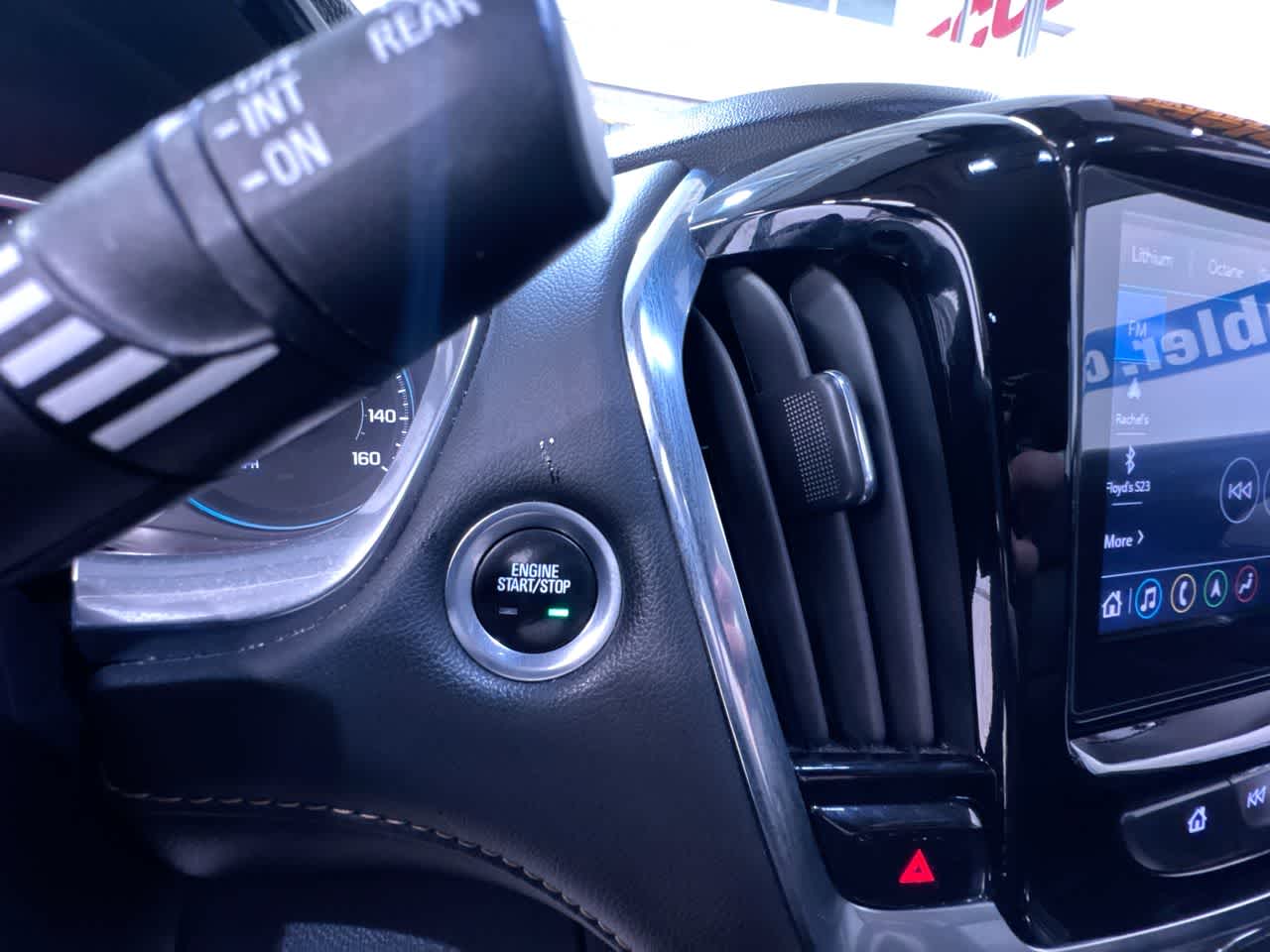 2021 Chevrolet Traverse RS