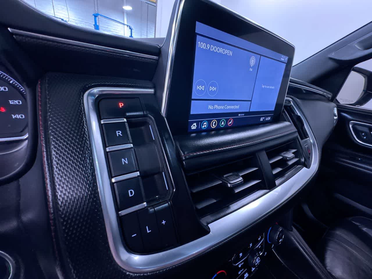 2021 Chevrolet Suburban RST