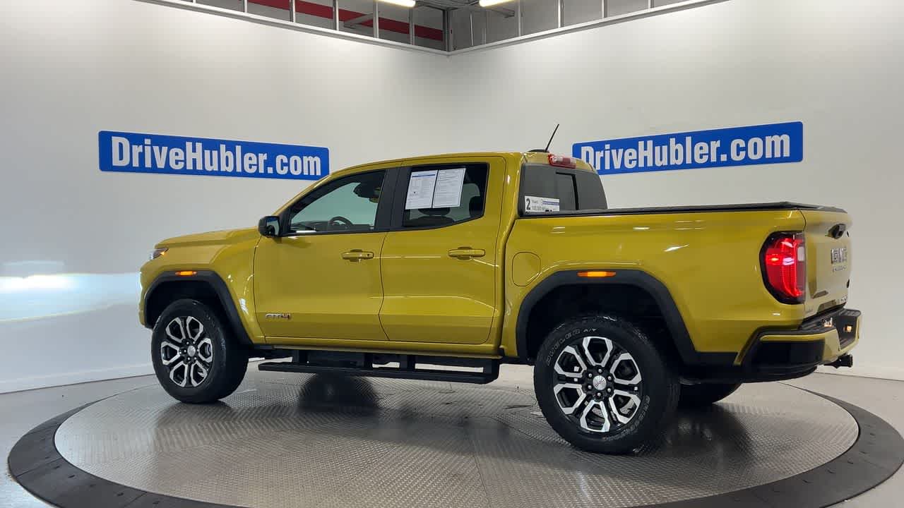 2023 GMC Canyon 4WD AT4